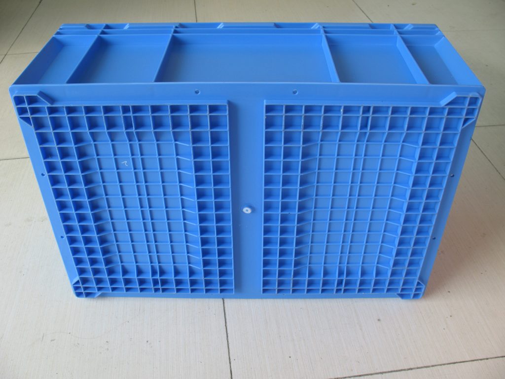 wheeled plastic storage containers
