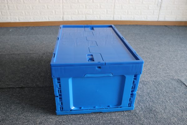 plastic storage crates